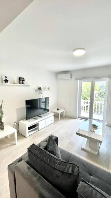 Apartman Dolcerosa Kotor Kültér fotó